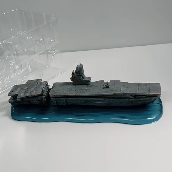 NIB Limited Edition Rivet City Figure - Picture 2 of 7